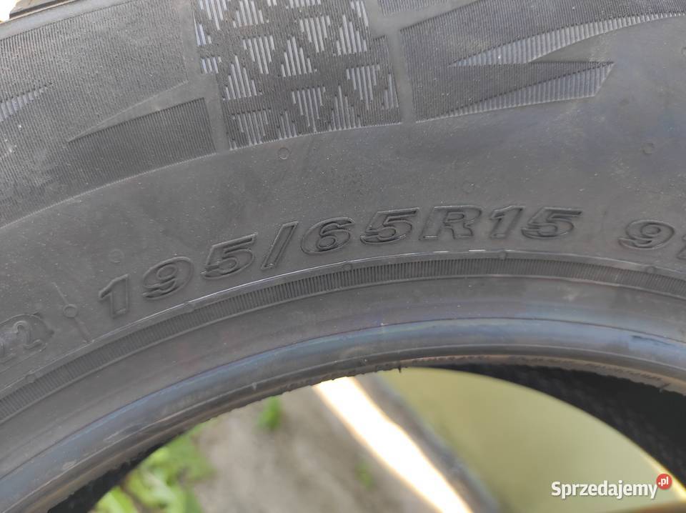 Opona Nexen Winguard Snow G3 19565 R 15 nowa z Ostrowiec Świętokrzyski sprzedam