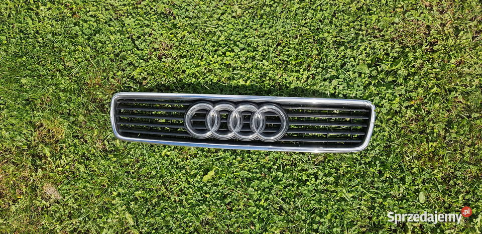 Grill Audi A4 przedlift 8D0 853 651 E osobowe Mrocza