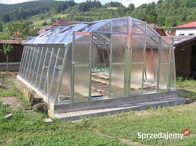 SZKLARNIA STALOWA OCYNKOWANA 49x6m Stal i szkło Łódź