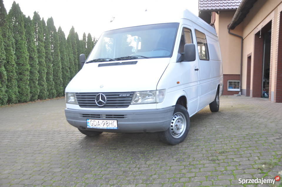 Wynajem busa Sprinter Pruszcz Gdański Gdańsk wynajem pojazdu