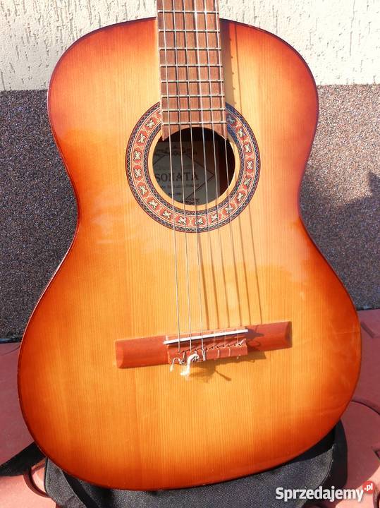 Sprzedam gitarę klasyczną SONATA sprzedam