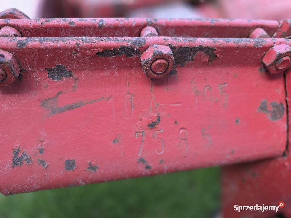 Pług 3 skiby Steeno 105 lubelskie Wólka Ratajska