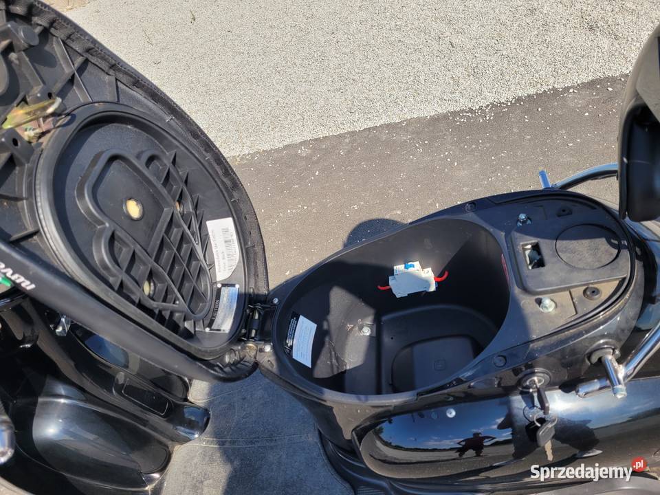 Skuter elektryczny Nova Motors ERetro Star Vespa Rok produkcji 2019 Łęczyca