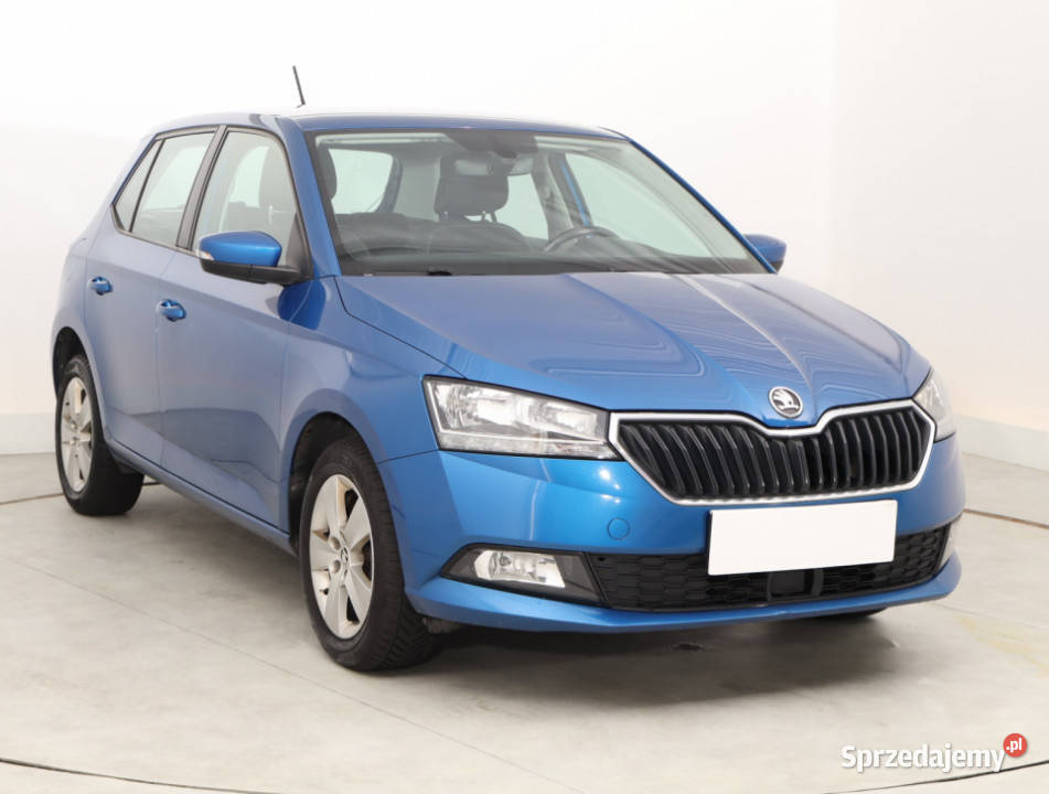 Skoda Fabia 10 TSI niebieski Bielany Wrocławskie