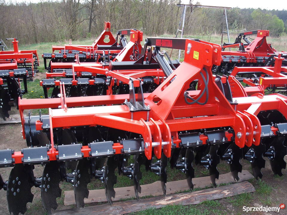 Aregat uprawowosiewny AGRO BARTONA PRODUCENT Kobiele Wielkie