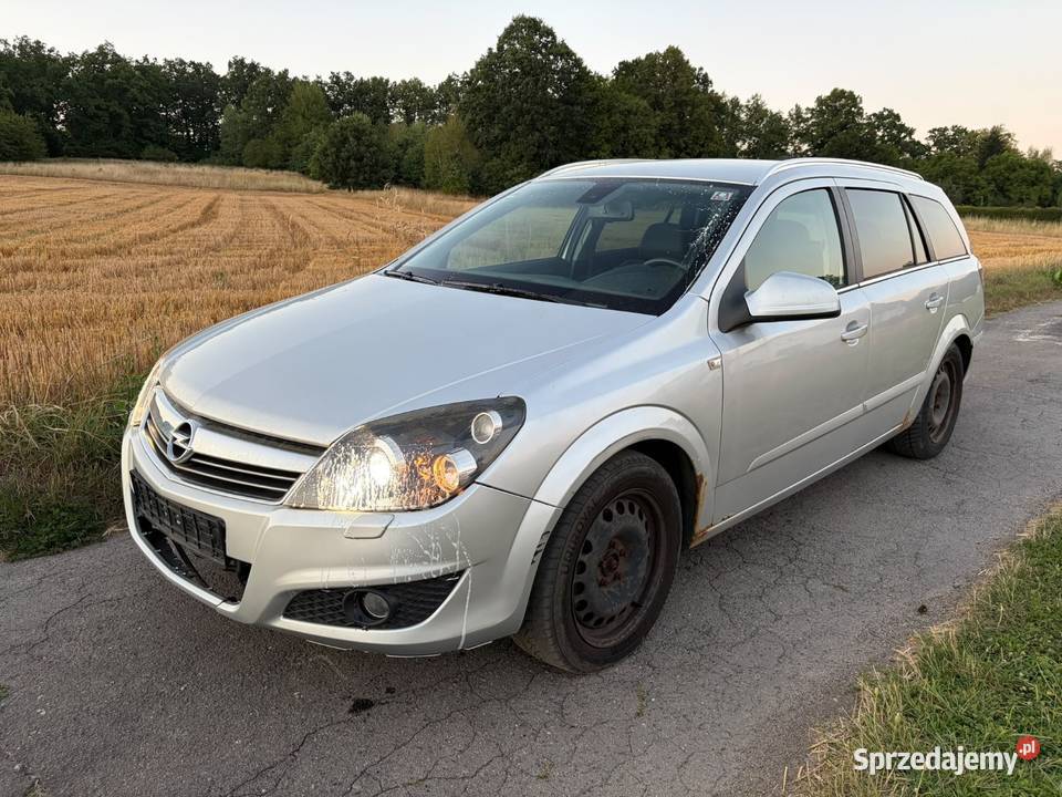 Opel Astra H 19 cdti xenon automat alcantara Kłodzko
