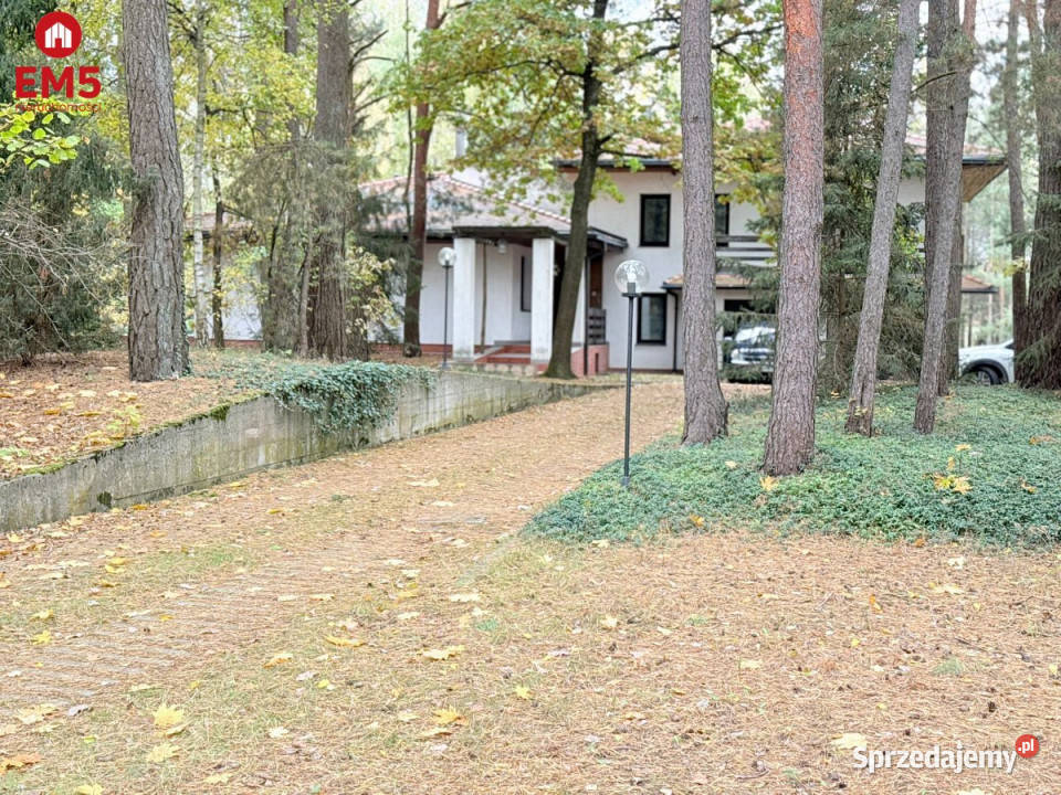 Ogłoszenie dom wolnostojący 260m2 Jeroniki Liczba pokoi 4