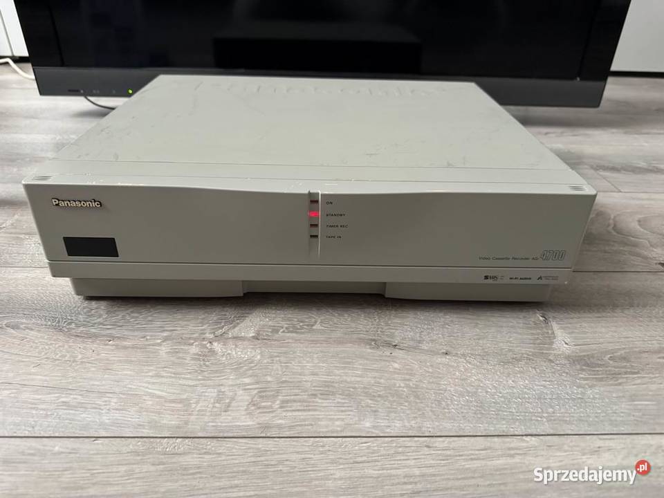 Magnetowid Panasonic AG 4700 Oryginalny Pilot Szczecin