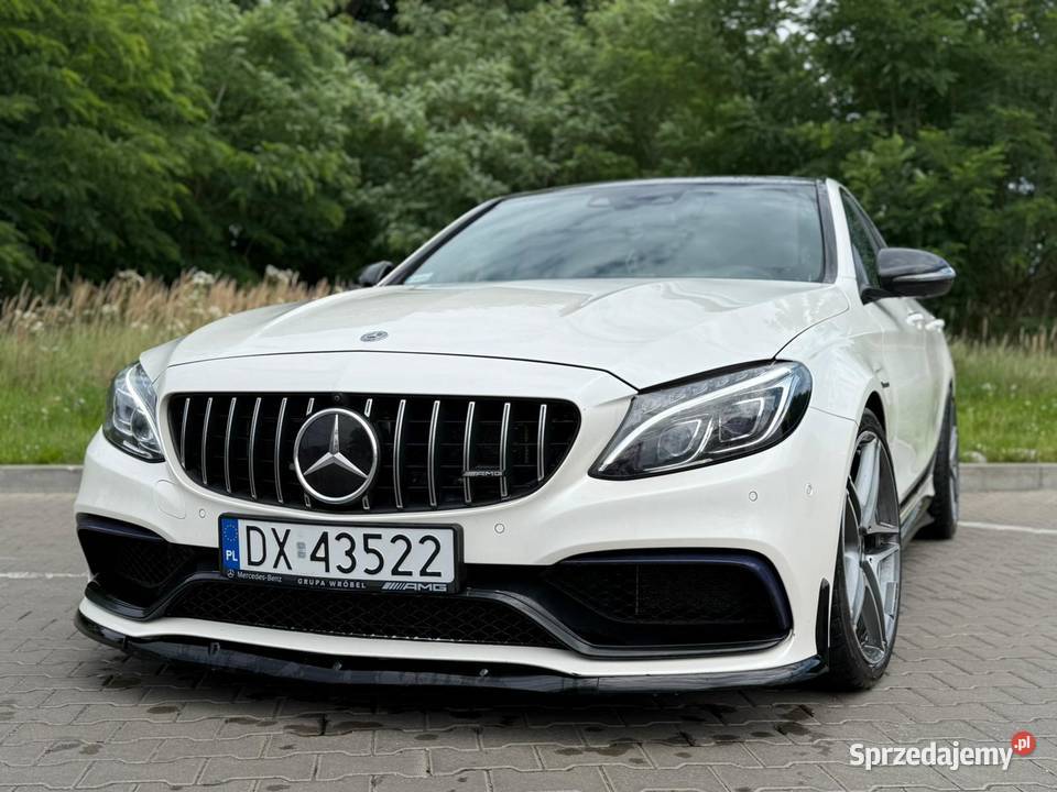 Mercedes-Benz C63 AMG 2018 4.0 z V8 Biturbo 510 koni zamiana