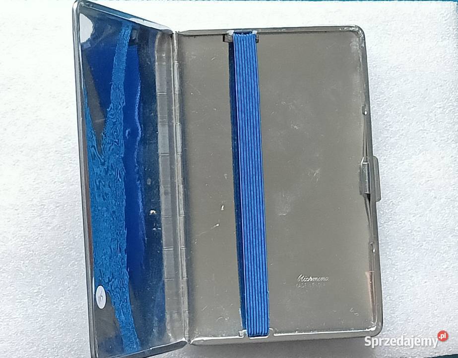 Papierośnica stara angielska Richmona chromowana