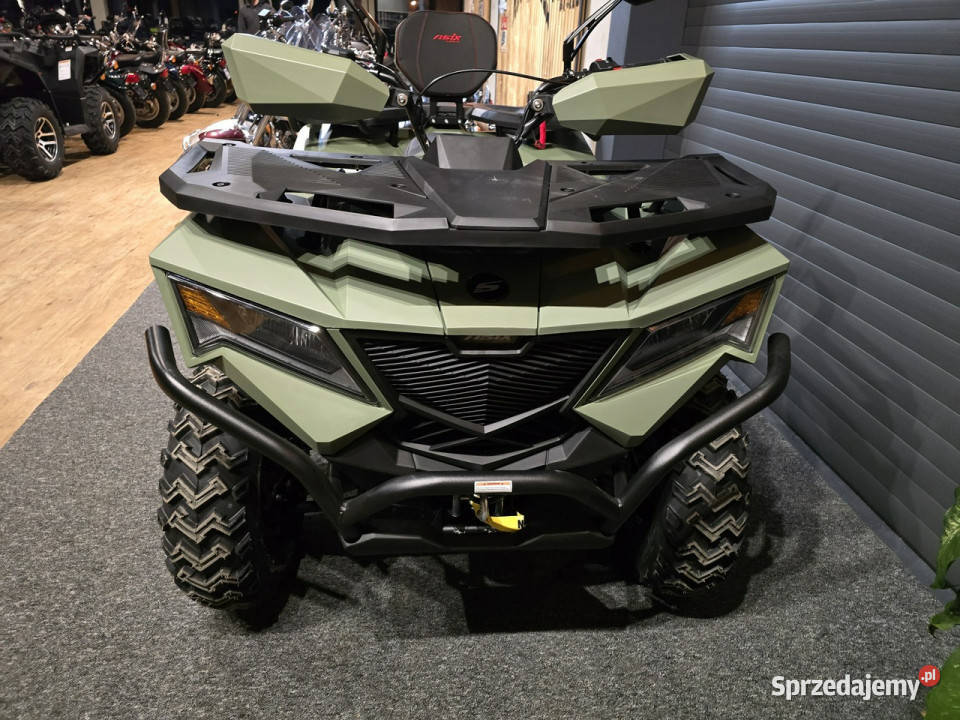 ASIX Inny Asix Cyber 300 HIT NA 2026 4x4 gigant