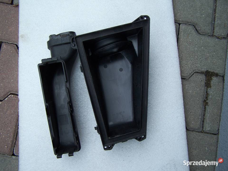 Mercedes W246 pokrywa filtra powietrza