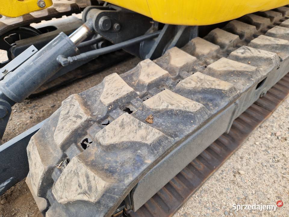 Minikoparka Komatsu PC 16 2018r 1800mtg Ryżki sprzedam