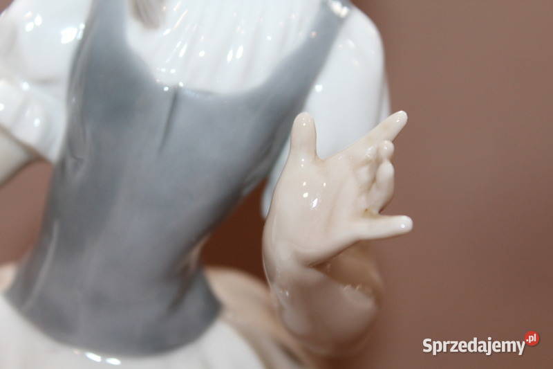 Figurka dziewczynka ze stłuczonym dzbanem Lladro Szczecin sprzedam