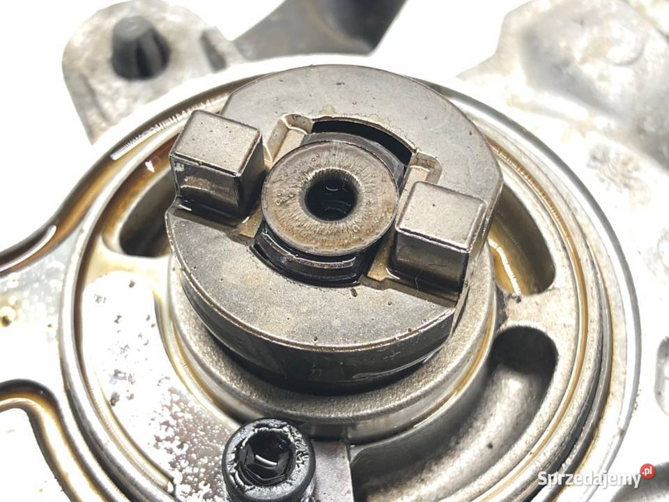 POMPA VACUM MAZDA 3 BM PE0718G00 20 120 sprzedam