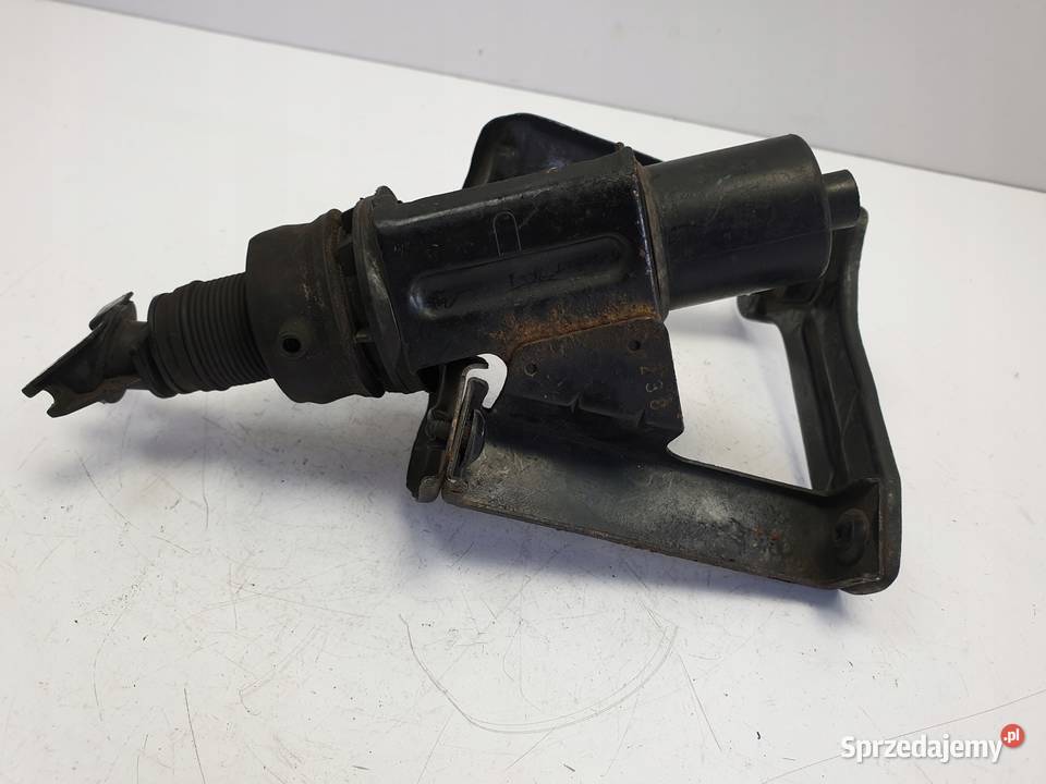 Lexus IS220 IS II SPRYSKIWACZ PRZEDNIEJ LAMPY lubelskie Rudka