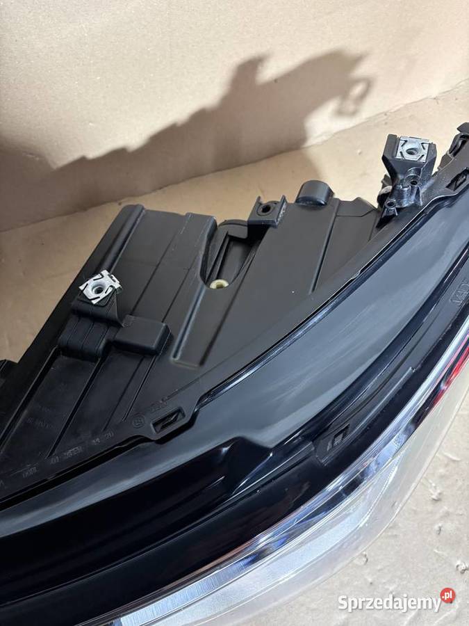 VW GOLF VIII 8 LAMPA PRZÓD PRZEDNIA LEWA Lampy przednie Jabłonna sprzedam