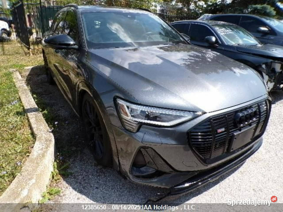 Audi etron szary Gdynia