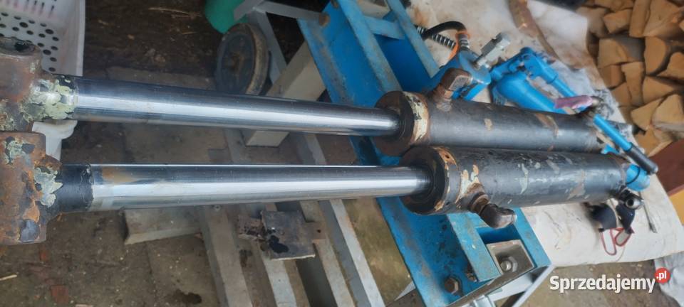 Siłownik hydrauliczny dwustronny Zagorzyce