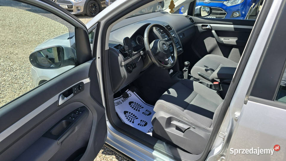 Volkswagen Touran 7 Miejsc II 20102015 Van / Minibus Zieleniewo