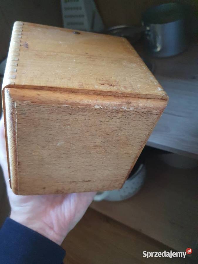 Młynek do kawy pieprzu drewno Antyki Nidzica