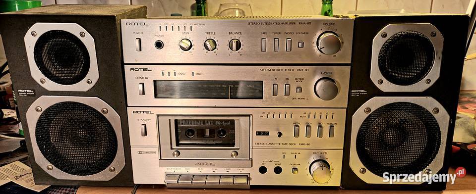 Mini wieża Rotel sprawna z kolumnami Audio