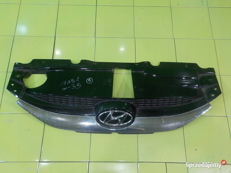 HYUNDAI ix35 20 CRDI 10r 5D atrapa grill Suków