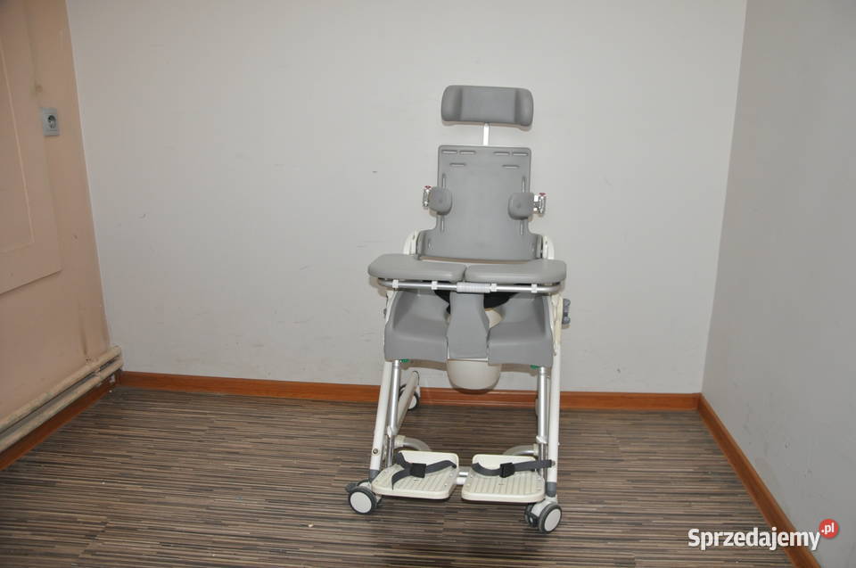 KRZESEŁKO dziecięce rozmiar 3 toaletowe Sprzęt rehabilitacyjny i ortopedyczny sprzedam