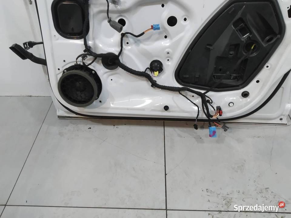 DRZWI PRAWE PRZÓD LS9R Skoda Superb III 20152024
