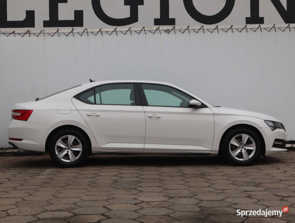 Skoda Superb 15 TSI wspomaganie kierownicy sprzedam