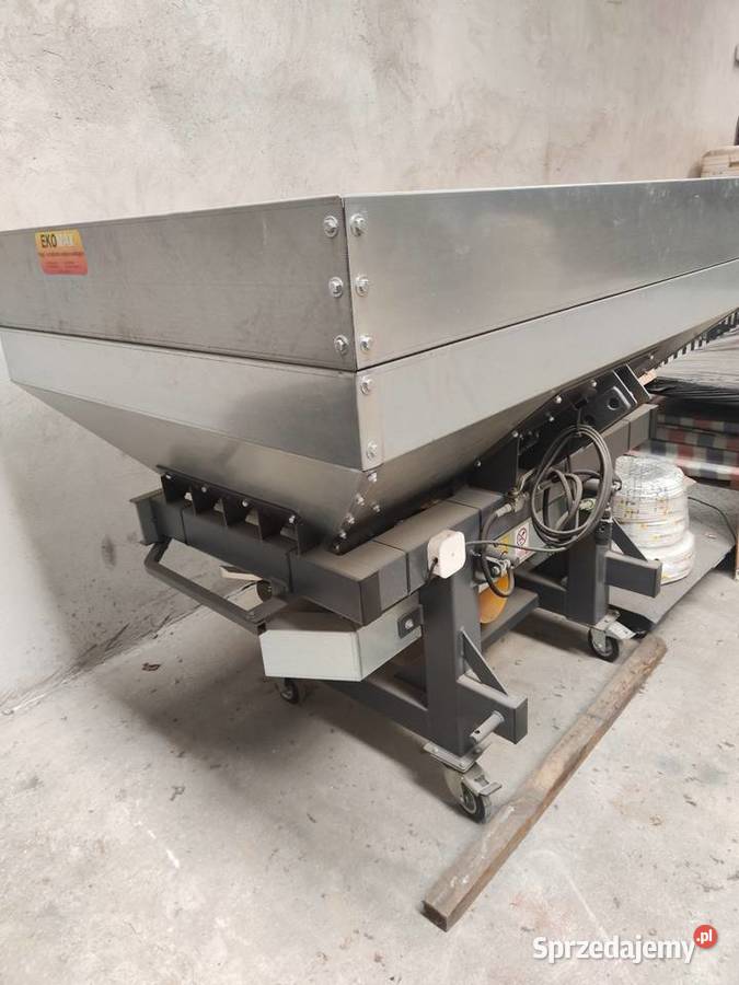 rozsiewacz nawozu zawieszany 400l i nadstawka Rozsiewacze nawozów Radomsko