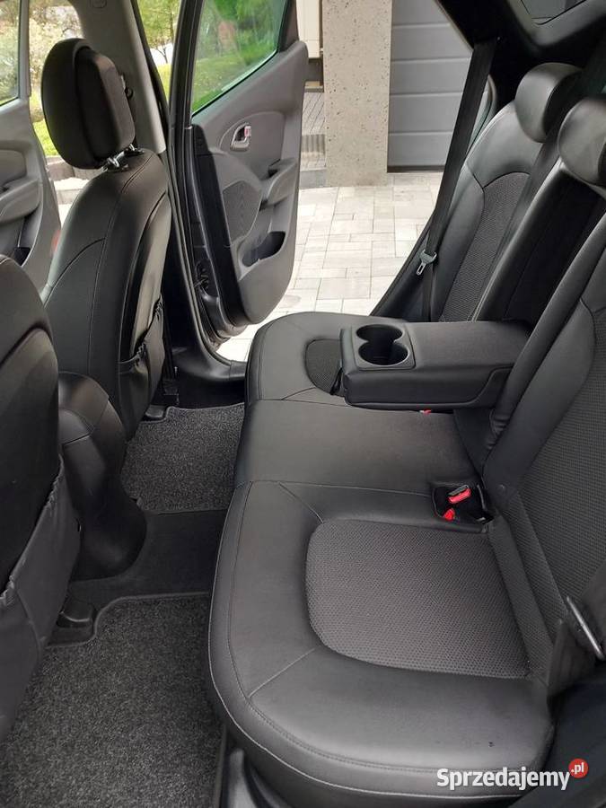 Hyundai ix35 16 Benzyna 2014r Jabłonka