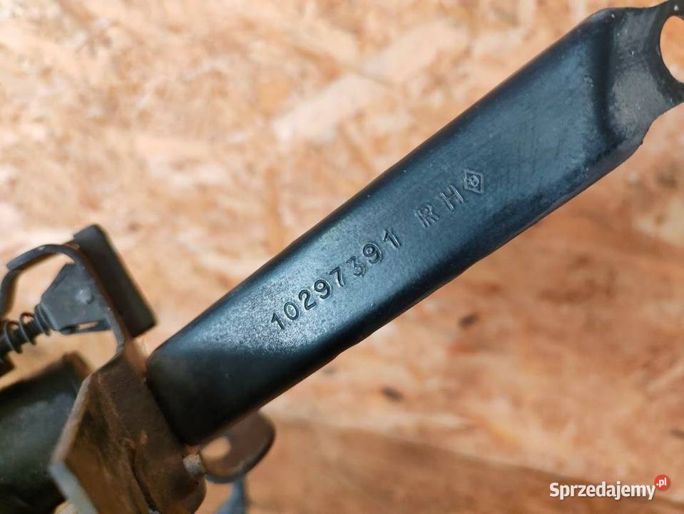 Halogen Prawy Chevrolet Camaro IV 9802 Części samochodowe Pleszew sprzedam