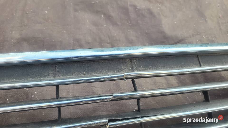 FORD FOCUS MK3 LIFT ATRAPA GRILL KRATKA Pozostałe
