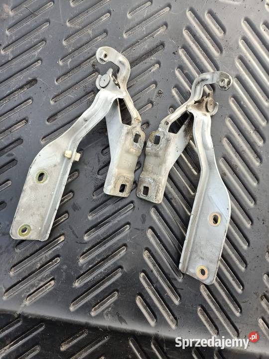 Zawiasy maski nissan primera P12 Szczecin sprzedam