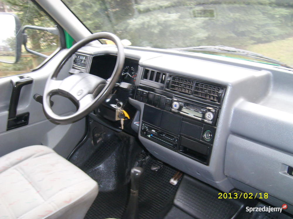 VW T4 24 Diesel 6 osób długa skrzynia ładunkowa Motoryzacja Czchów
