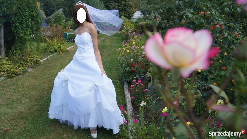 Suknia ślubna biała wyszywana kwiatami 36 35cm Gdańsk sprzedam