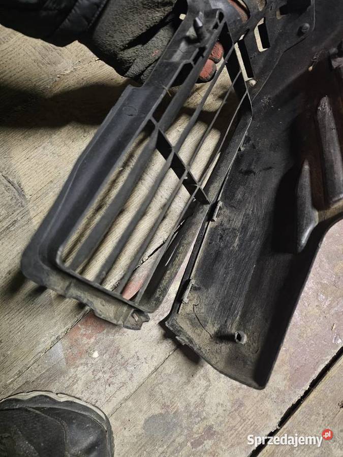 Yamaha DT 80 lc2 osłona chłodnicy plastik baku sprzedam