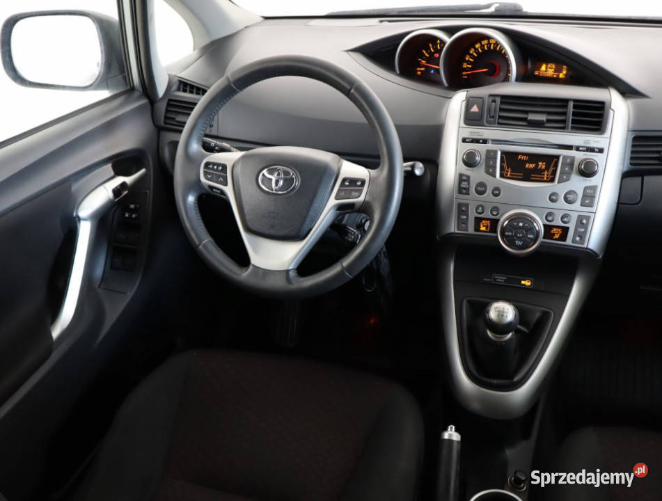 Toyota Verso 20 D4D Bielany Wrocławskie