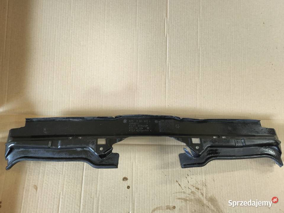 Górna osłona chłodnicy BMW E65 E66 Poręba