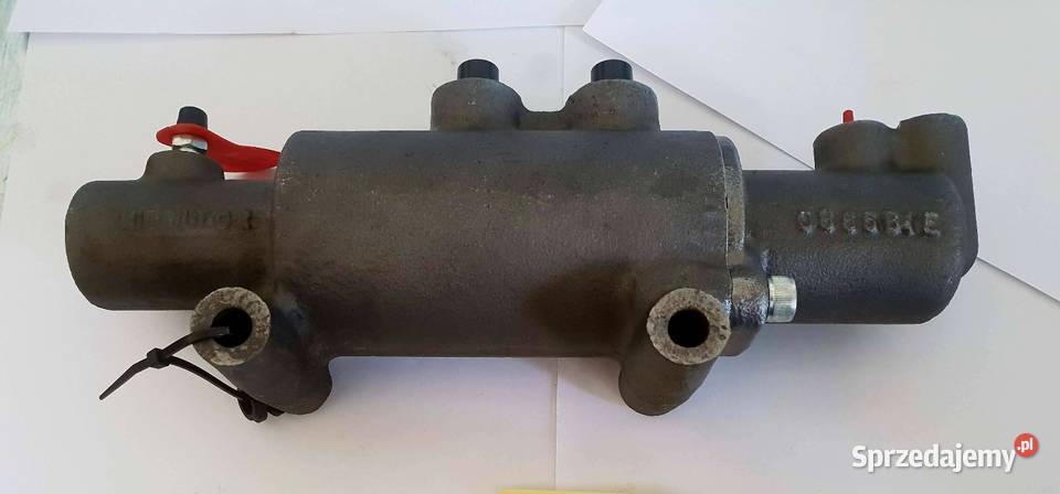 Pompa hamulcowa serwo CAT th 63 62 Rok produkcji 2002 podkarpackie