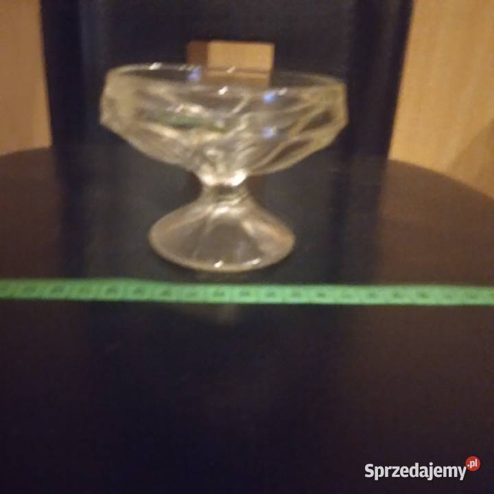 PRL Szkło Ozdobne Salaterka na Nóżce Średnica 10 Bydgoszcz