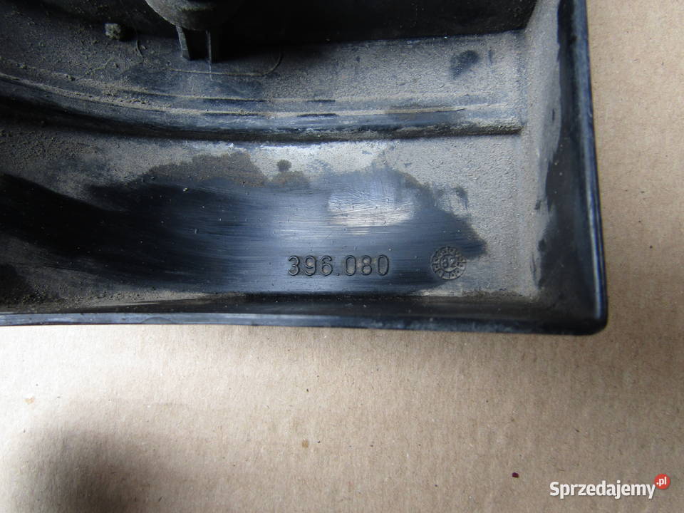 LAMPA TYLNA PRAWA OPEL KADETT D KOMBI Mysłaków sprzedam