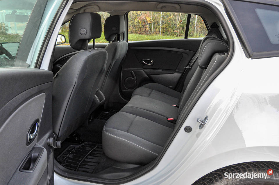 Renault Megane 2015 r Bezwypadkowy benzyna Wrocław