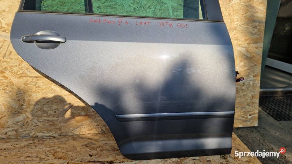 VW GOLF 6 VI PLUS DRZWI PRAWE PRAWY TYŁ KOD LAK wielkopolskie Słowikowo