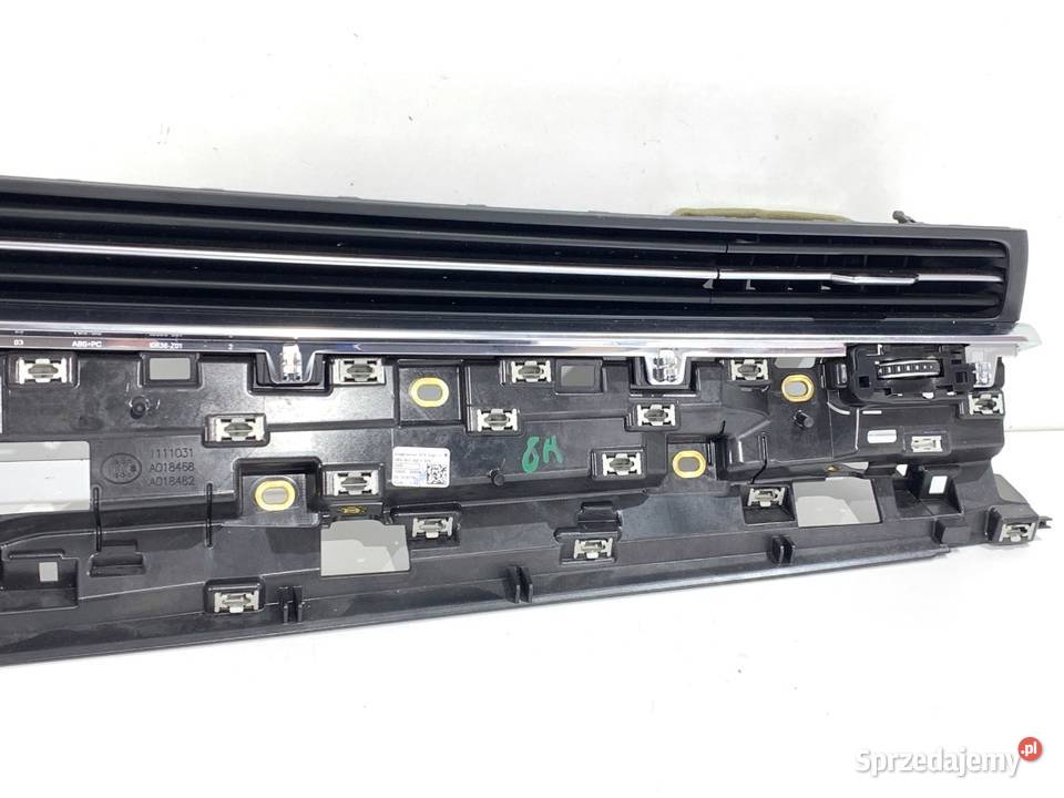 KRATKA NAWIEWU PRZÓD AUDI Q8 4M8820902 SUV Kratki nawiewu Kratki nawiewu sprzedam