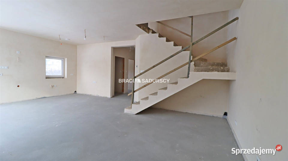 sprzedaży domu bliźniaka 189m2 Bosutów asfalt Sprzedaż