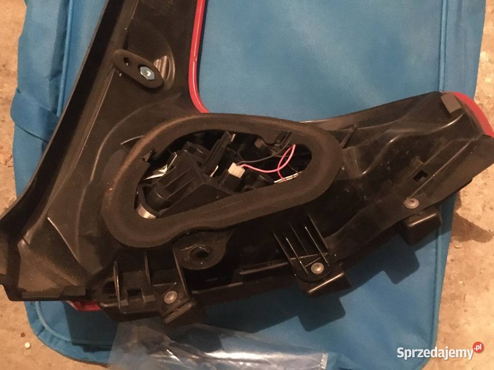 Lampa tył lewa Volvo V40 Kołobrzeg