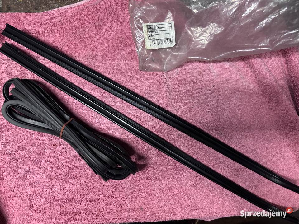 VW Corrado Uszczelka przedniej szyby osobowe Uszczelki szyb Miechów