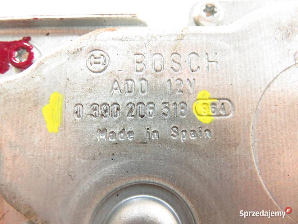 SILNICZEK WYCIERACZKI TYŁ MITSUBISHI PAJERO małopolskie